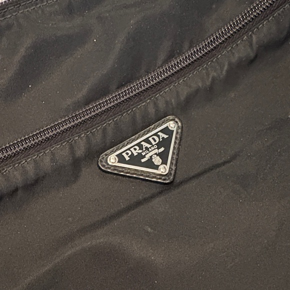 Prada Black Nylon Messenger Crossbody Bag - Picture 2 of 6